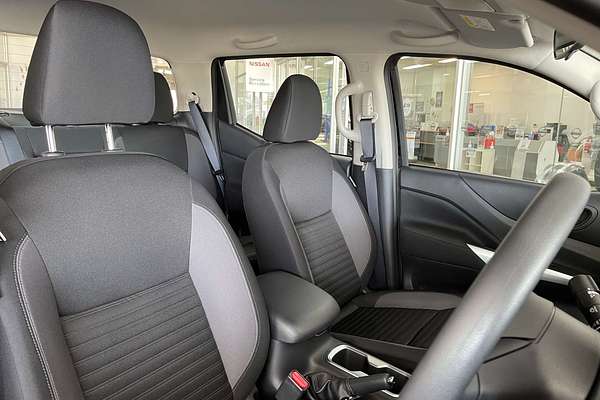 2025 Nissan Navara SL D23 Rear Wheel Drive