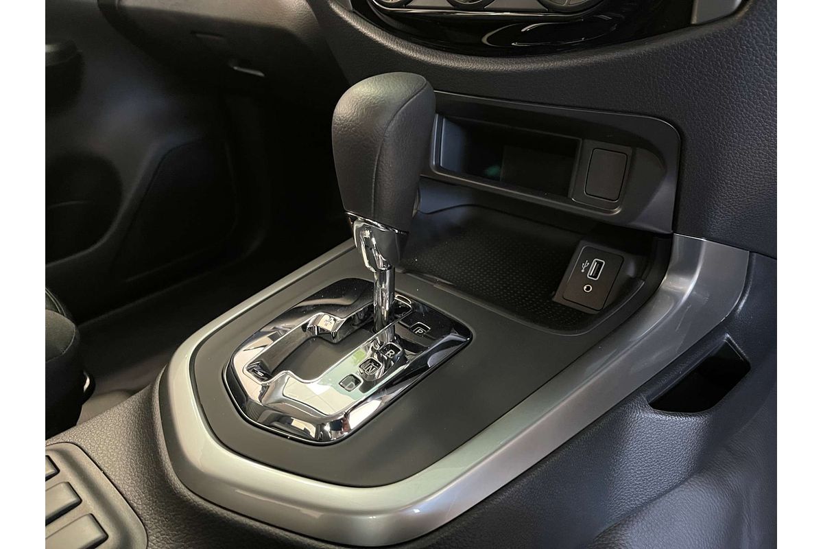 2025 Nissan Navara SL D23 Rear Wheel Drive