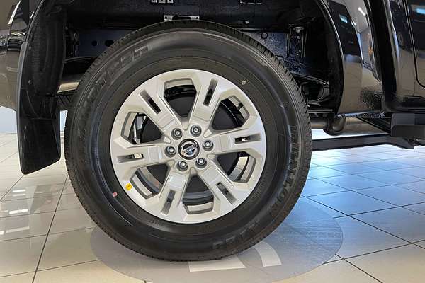 2025 Nissan Navara ST D23 4X4