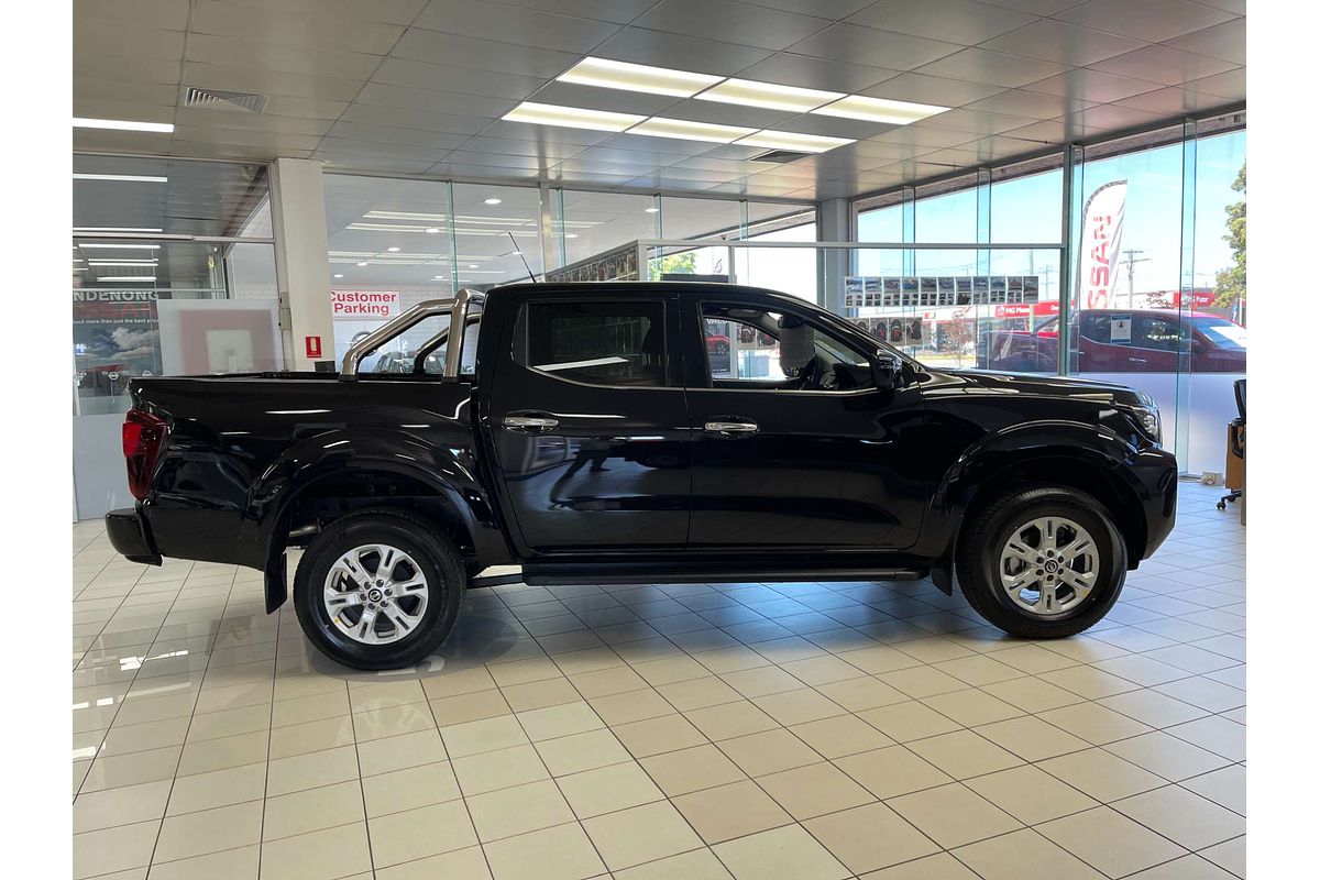 2025 Nissan Navara ST D23 4X4