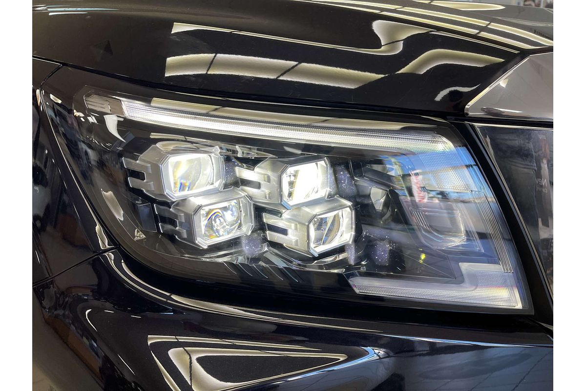 2025 Nissan Navara ST D23 4X4