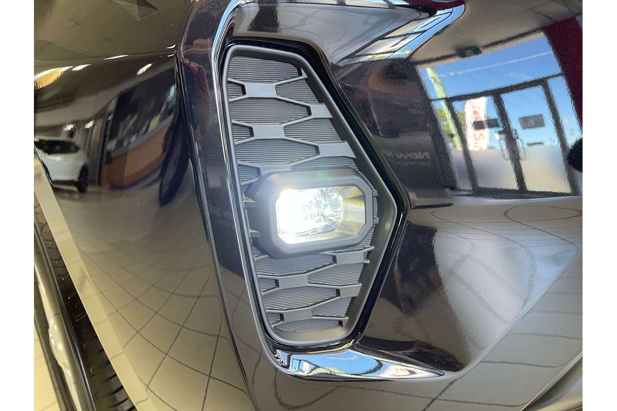 2025 Nissan Navara ST D23 4X4