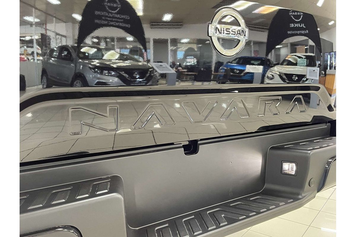 2025 Nissan Navara ST D23 4X4