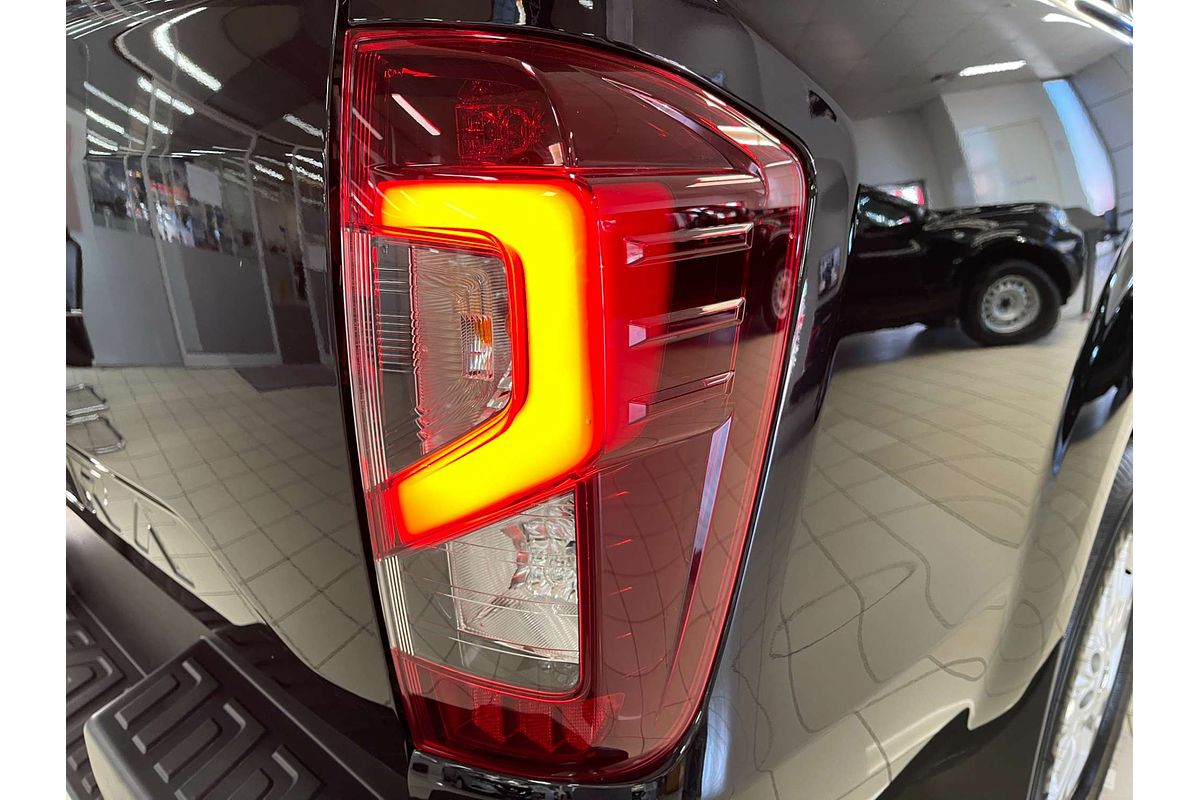 2025 Nissan Navara ST D23 4X4