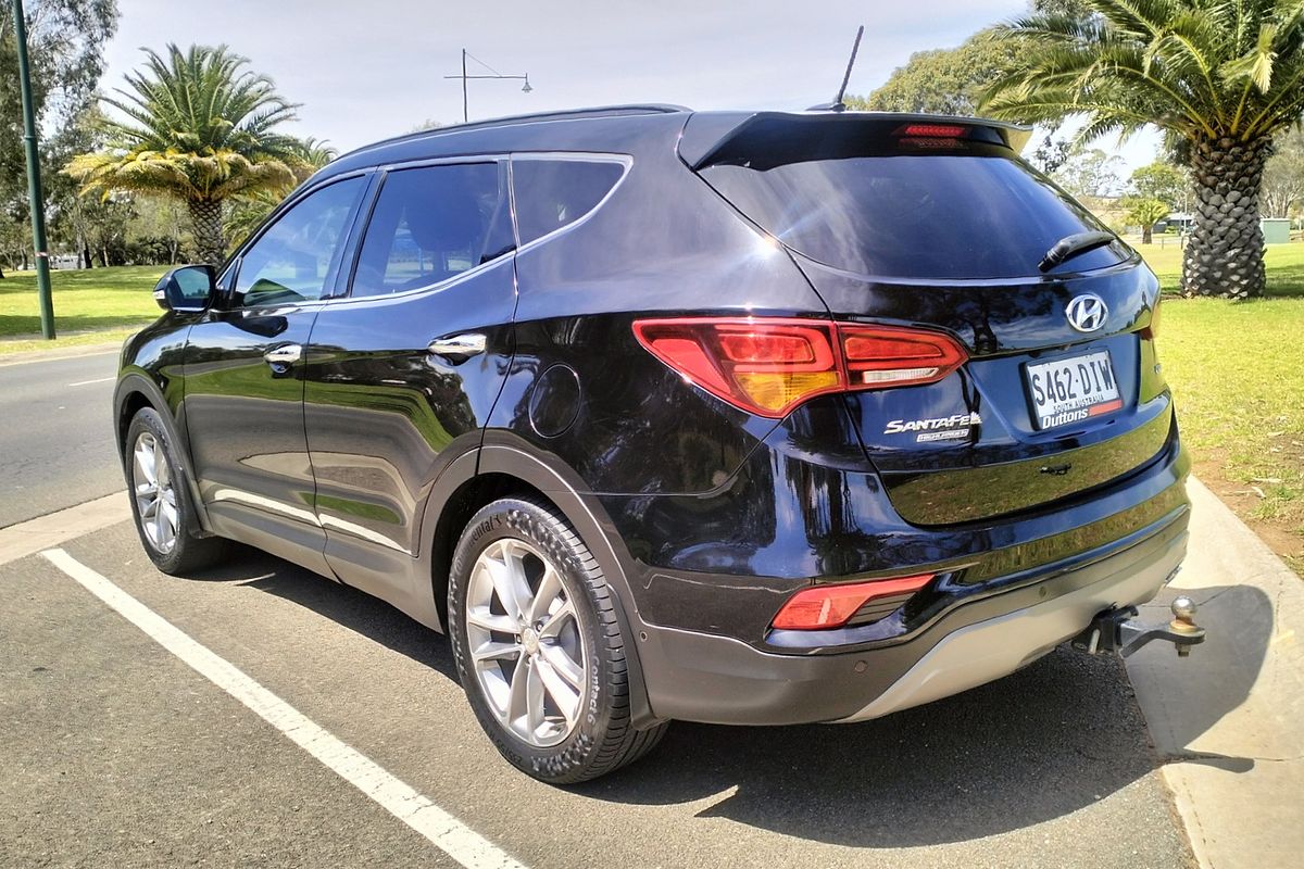 2017 Hyundai Santa Fe Highlander DM5 Series II