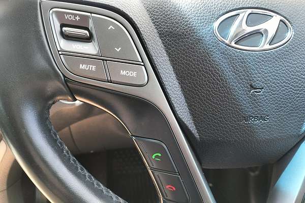 2017 Hyundai Santa Fe Highlander DM5 Series II