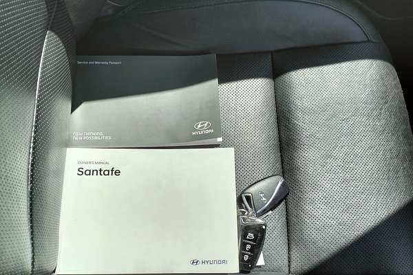 2017 Hyundai Santa Fe Highlander DM5 Series II