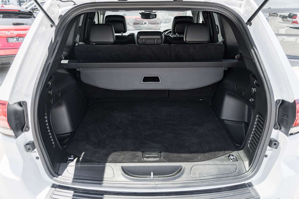 2021 Jeep Grand Cherokee Night Eagle WK