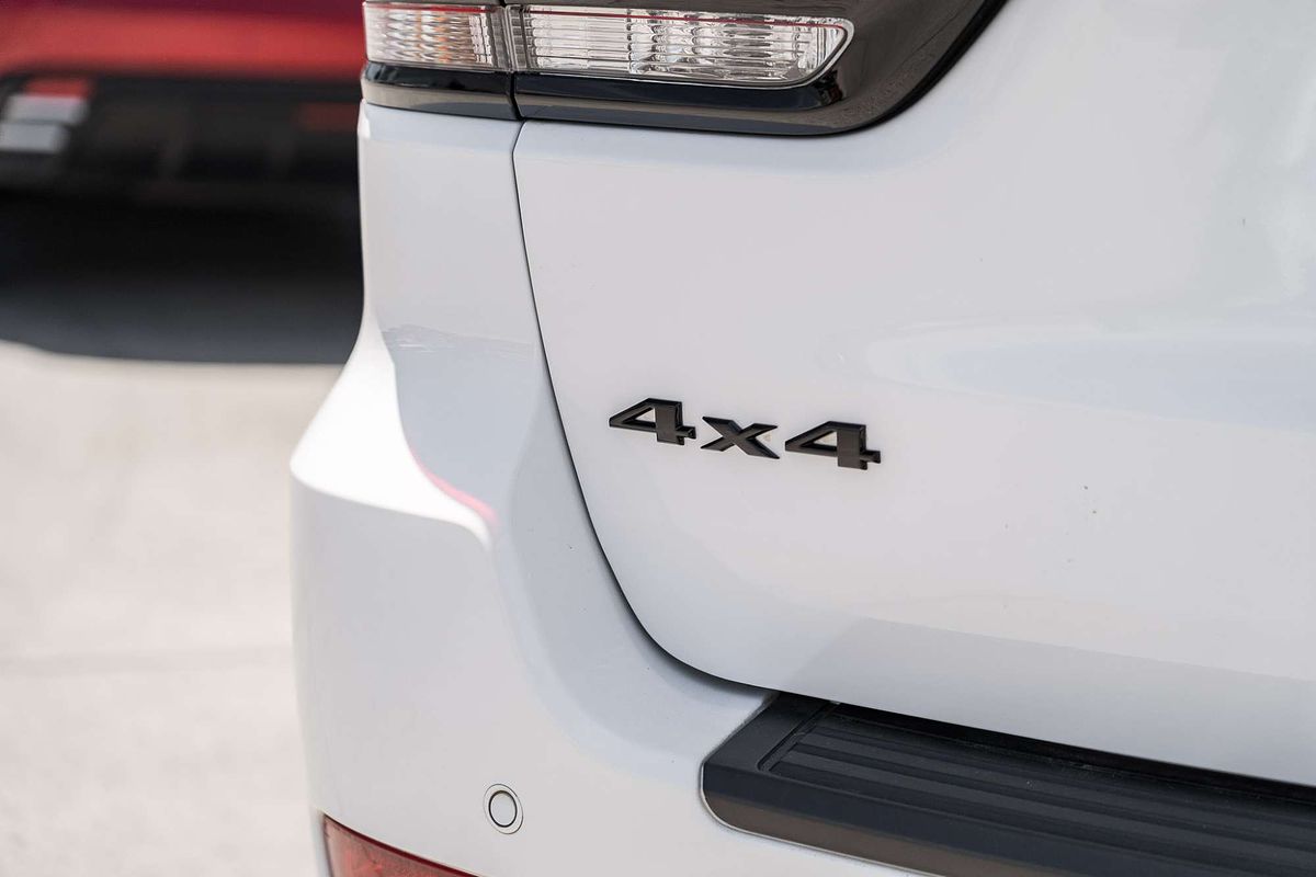 2021 Jeep Grand Cherokee Night Eagle WK