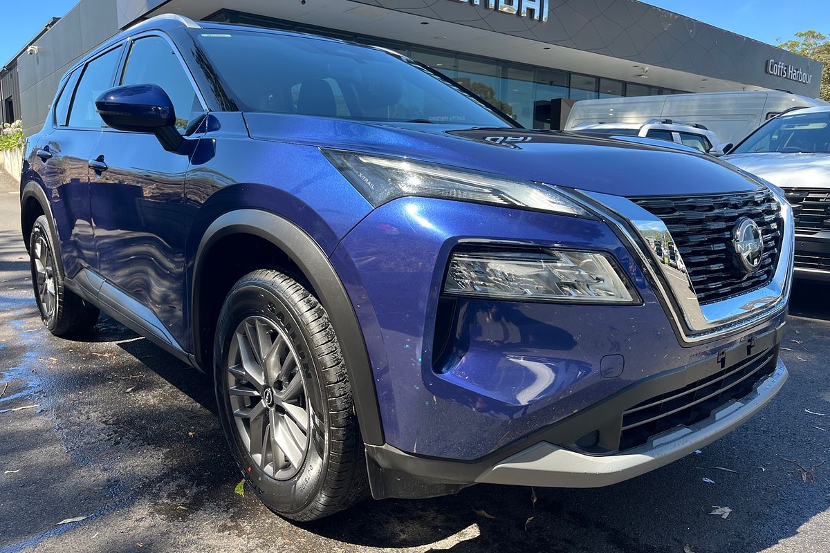 2024 Nissan X-TRAIL ST T33