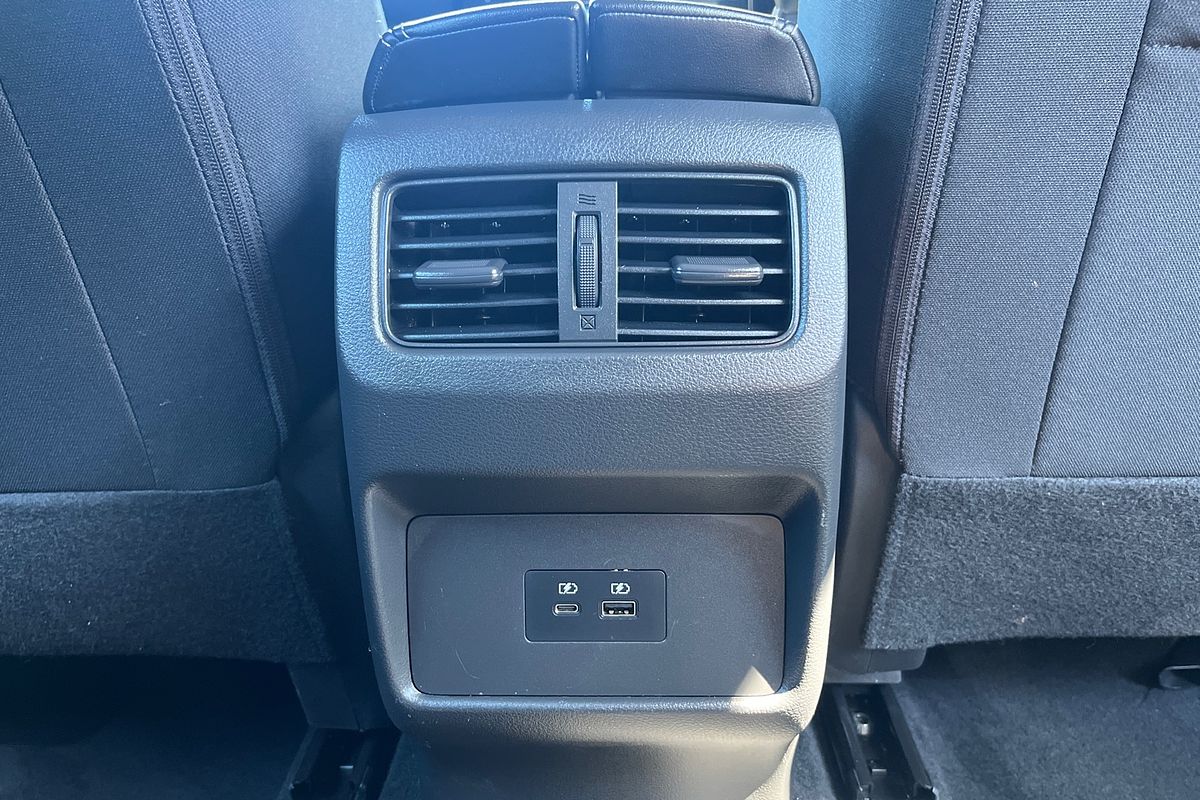 2024 Nissan X-TRAIL ST T33