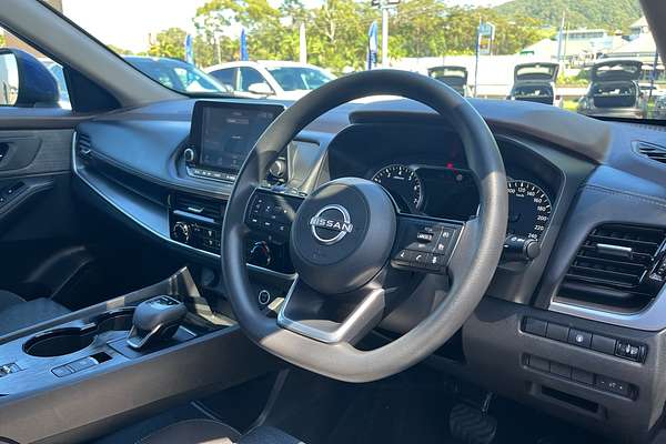 2024 Nissan X-TRAIL ST T33