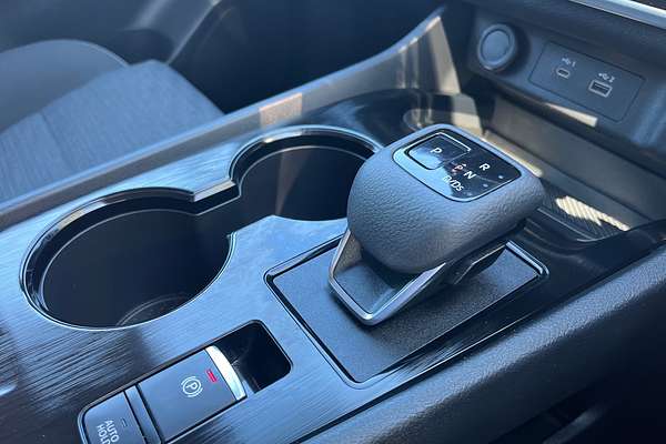 2024 Nissan X-TRAIL ST T33