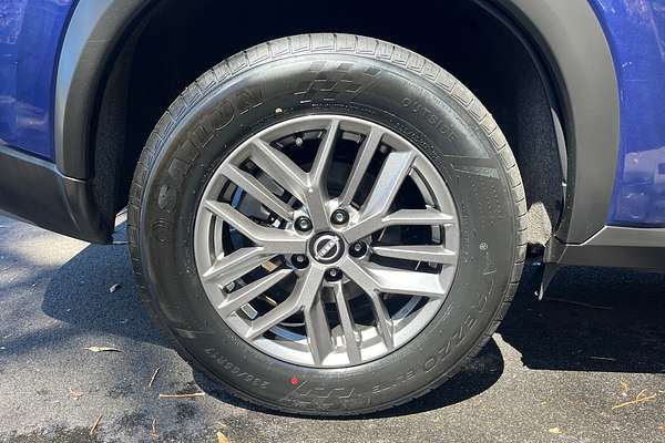 2024 Nissan X-TRAIL ST T33