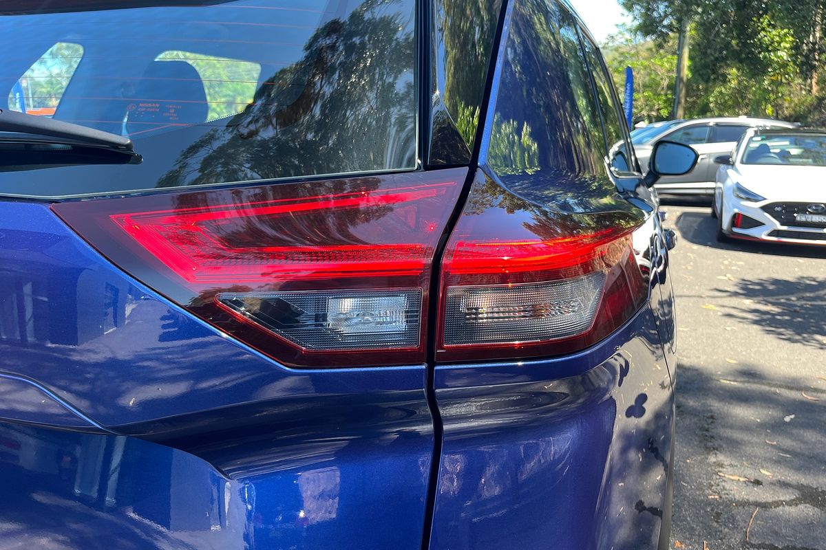 2024 Nissan X-TRAIL ST T33