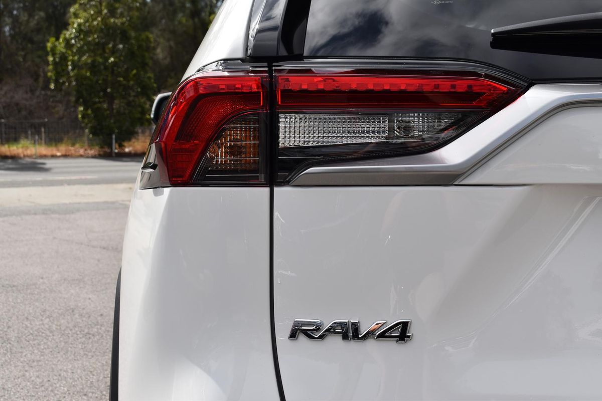 2021 Toyota RAV4 Cruiser AXAH52R