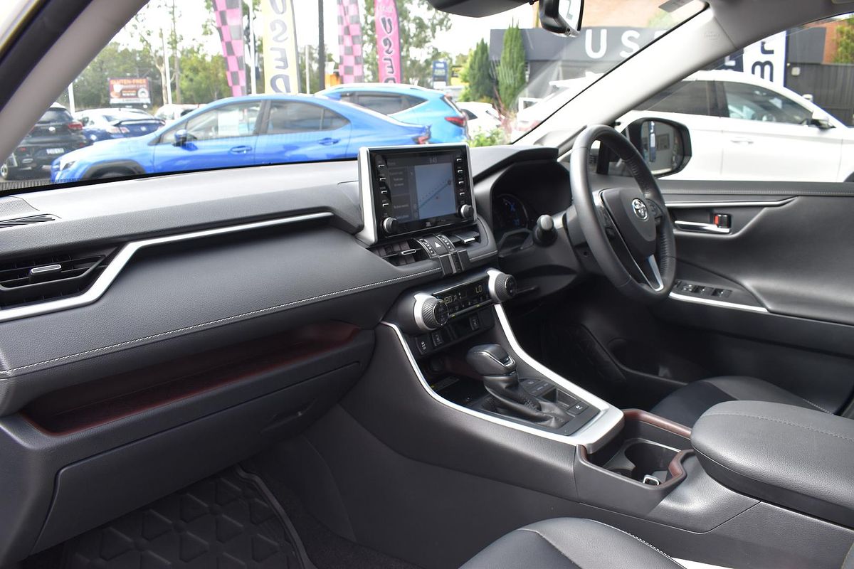 2021 Toyota RAV4 Cruiser AXAH52R