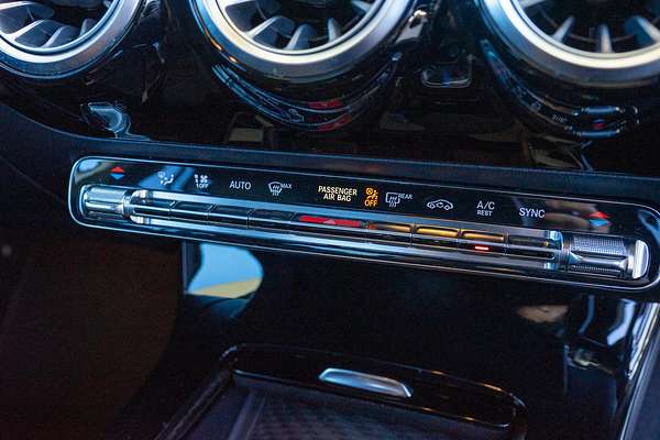 2019 Mercedes-Benz A-Class A200 V177