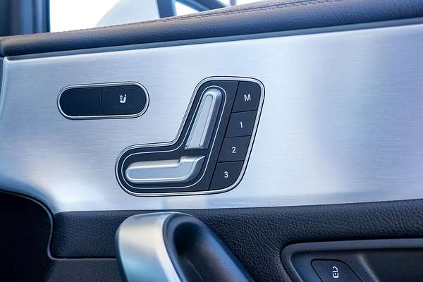 2019 Mercedes-Benz A-Class A200 V177