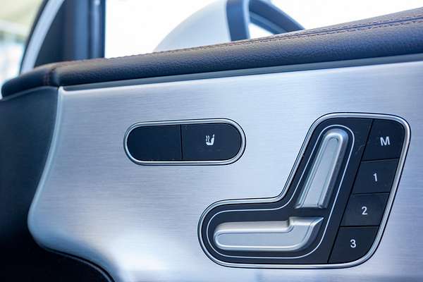 2019 Mercedes-Benz A-Class A200 V177