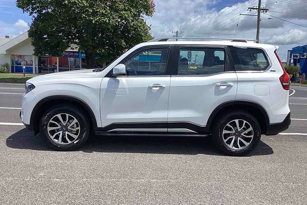 2024 Mahindra Scorpio Z8L