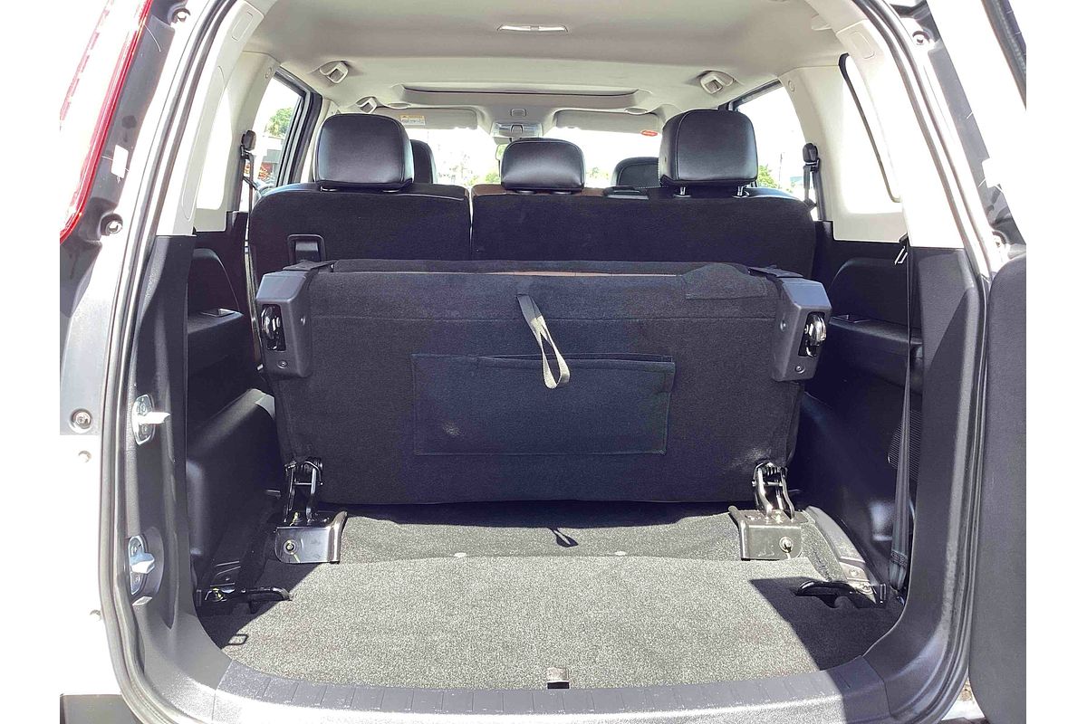 2024 Mahindra Scorpio Z8L