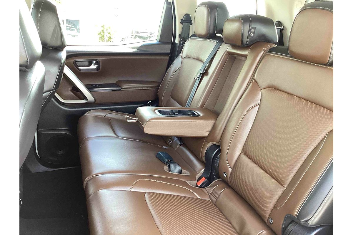 2024 Mahindra Scorpio Z8L