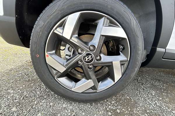 2025 Hyundai Venue Active QX.V5