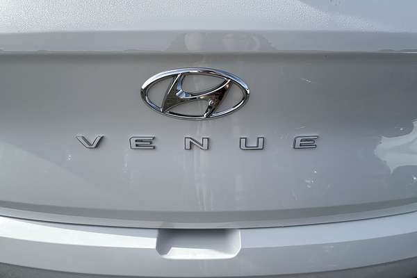 2025 Hyundai Venue Active QX.V5