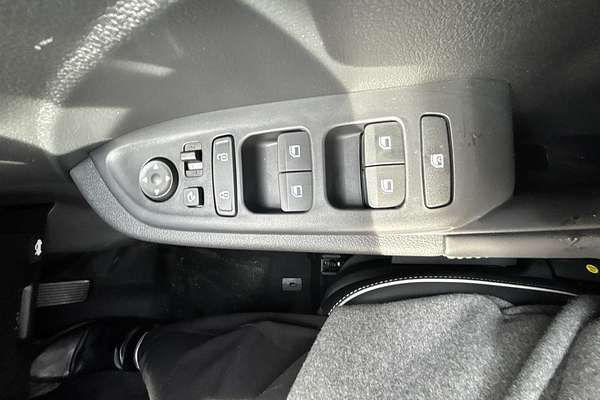 2025 Hyundai Venue Active QX.V5