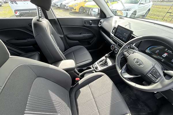 2025 Hyundai Venue Active QX.V5
