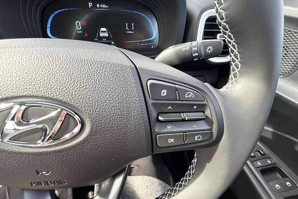 2025 Hyundai Venue Active QX.V5
