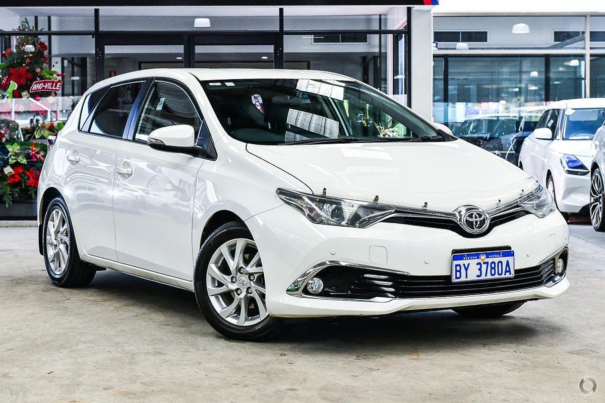 2018 Toyota Corolla Ascent Sport ZRE182R