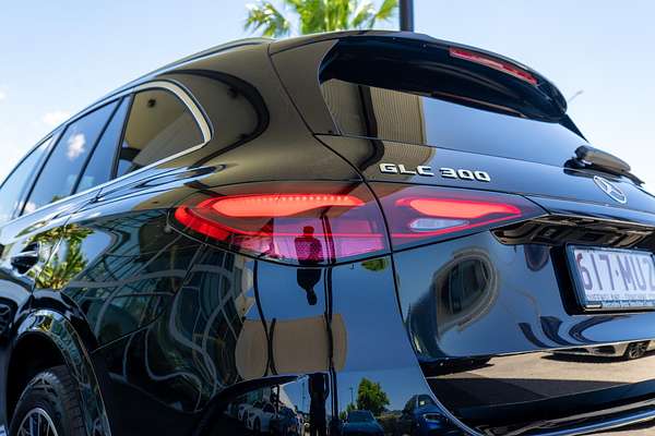 2024 Mercedes-Benz GLC-Class GLC300 X254