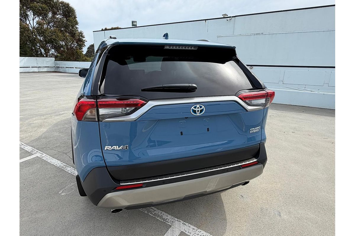 2024 Toyota RAV4 Cruiser AXAH54R