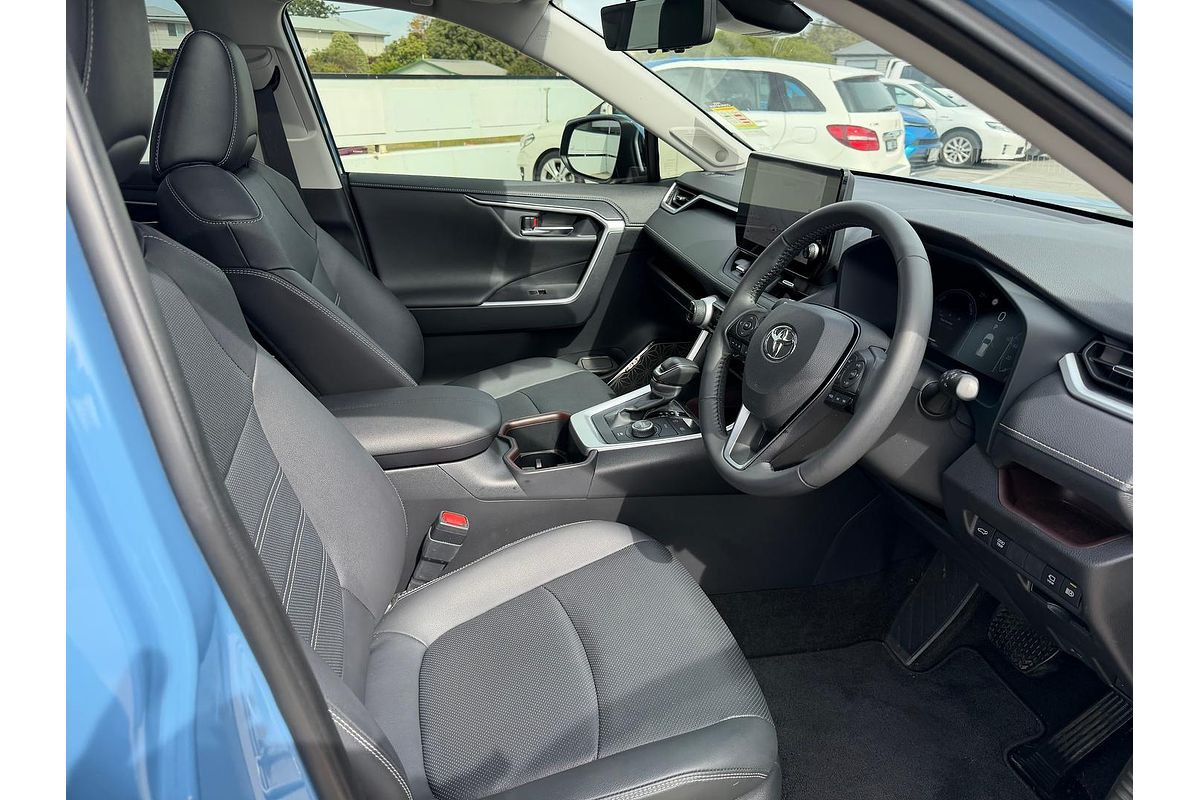 2024 Toyota RAV4 Cruiser AXAH54R