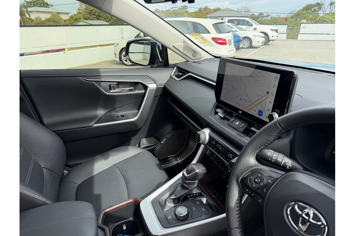 2024 Toyota RAV4 Cruiser AXAH54R