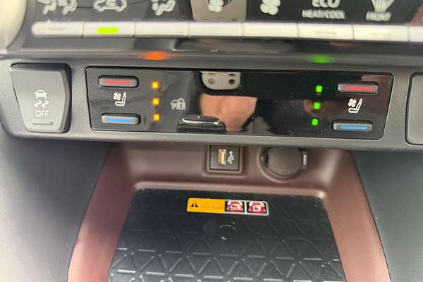 2024 Toyota RAV4 Cruiser AXAH54R