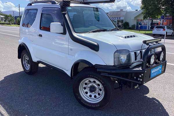2013 Suzuki Jimny Sierra SN413 T6