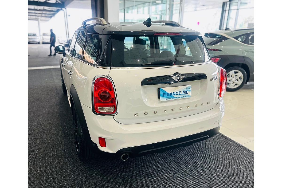 2017 MINI Countryman Cooper F60