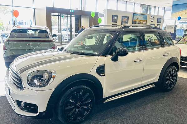 2017 MINI Countryman Cooper F60