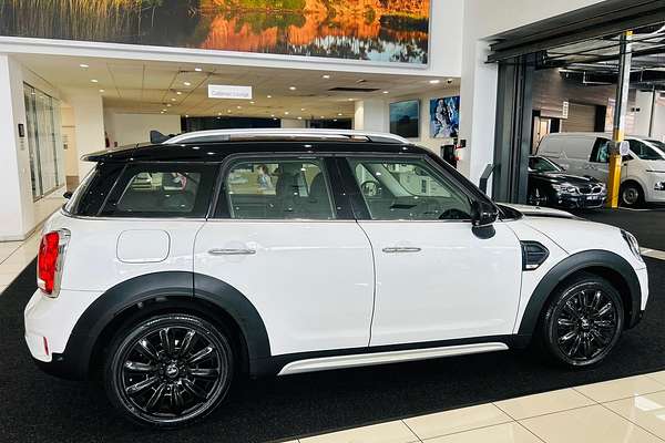 2017 MINI Countryman Cooper F60