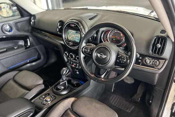 2017 MINI Countryman Cooper F60