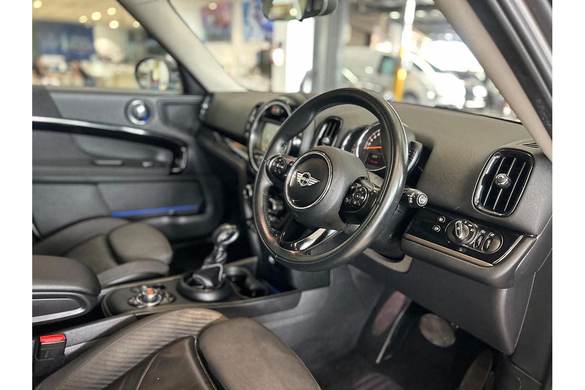 2017 MINI Countryman Cooper F60