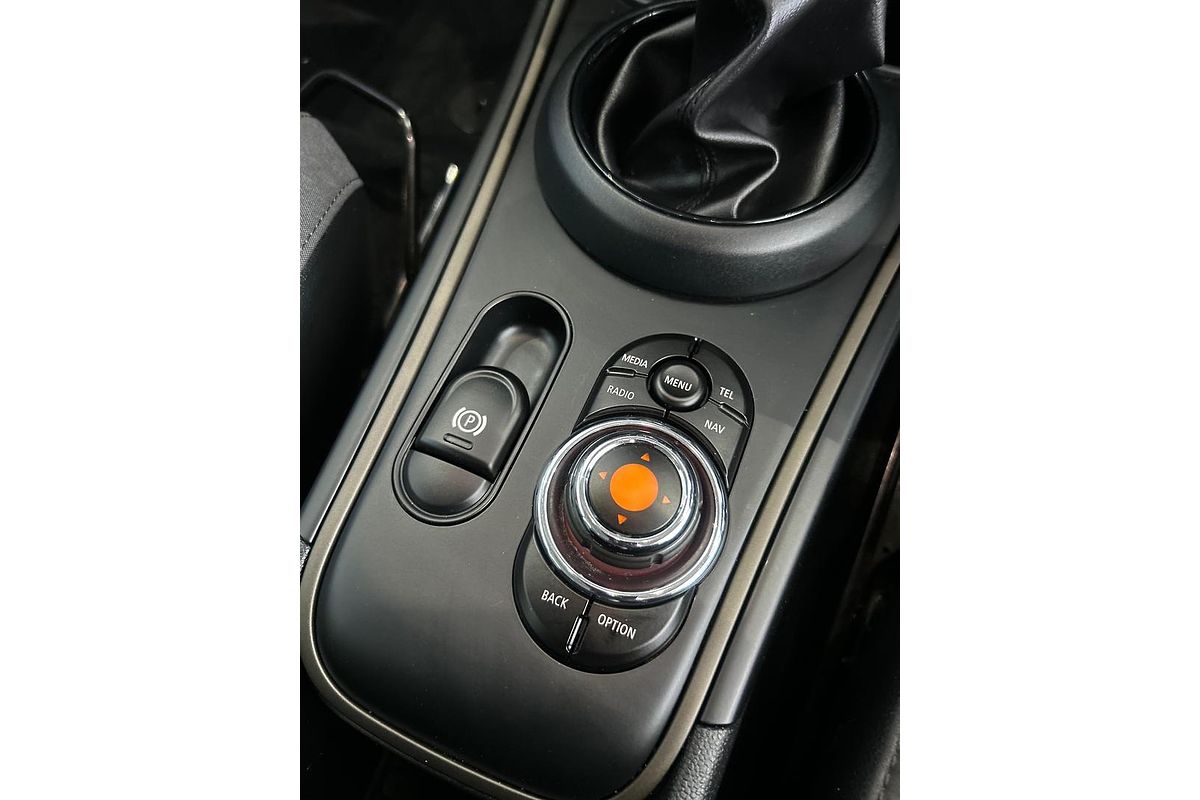 2017 MINI Countryman Cooper F60