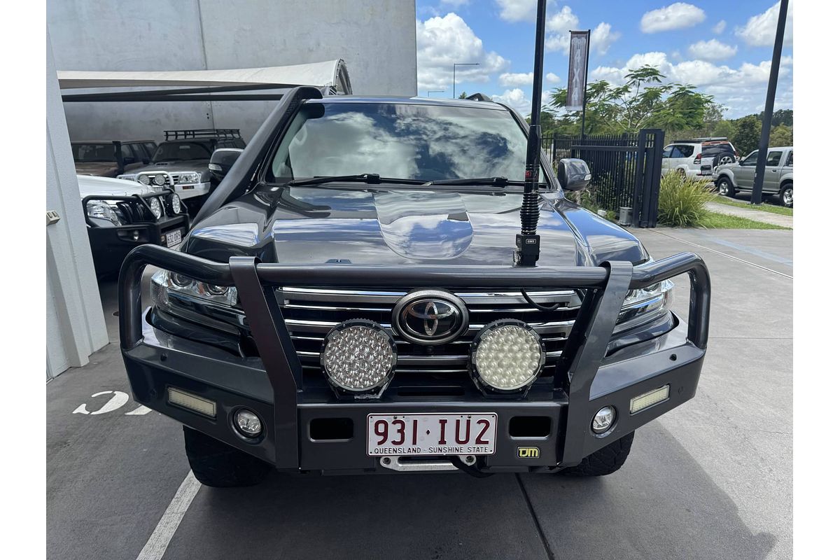 2016 Toyota Landcruiser Sahara VDJ200R