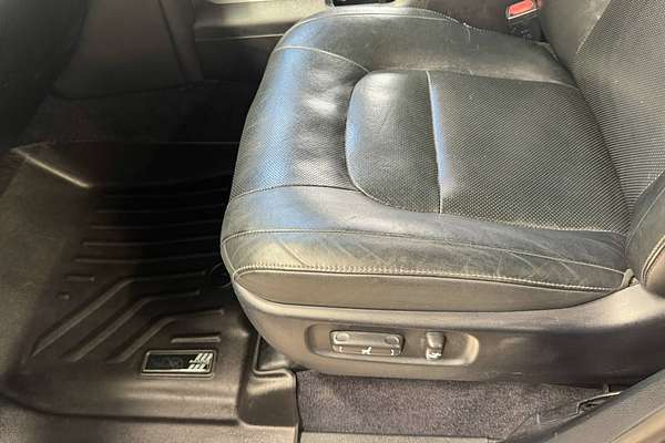 2016 Toyota Landcruiser Sahara VDJ200R