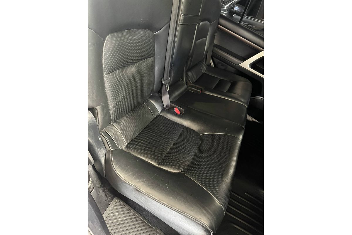 2016 Toyota Landcruiser Sahara VDJ200R