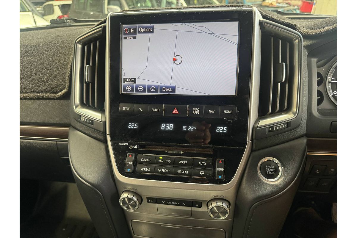 2016 Toyota Landcruiser Sahara VDJ200R