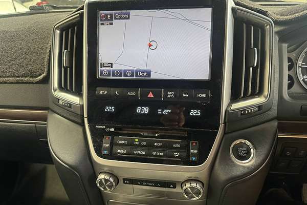 2016 Toyota Landcruiser Sahara VDJ200R